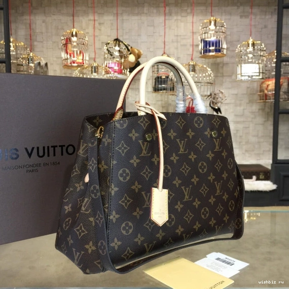 WIS MONTAIGNE VUITTON MM LOUIS 0810